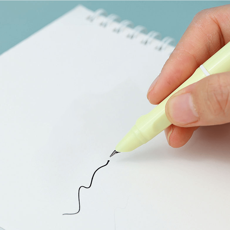đ„ 2024 New Retractable Fountain Pen